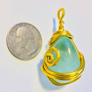 Green rainbow fluorite wire wrap, wire wrapped fluorite, fluorite necklace, fluorite pendant, fluorite jewelry, boho, witchy jewelry