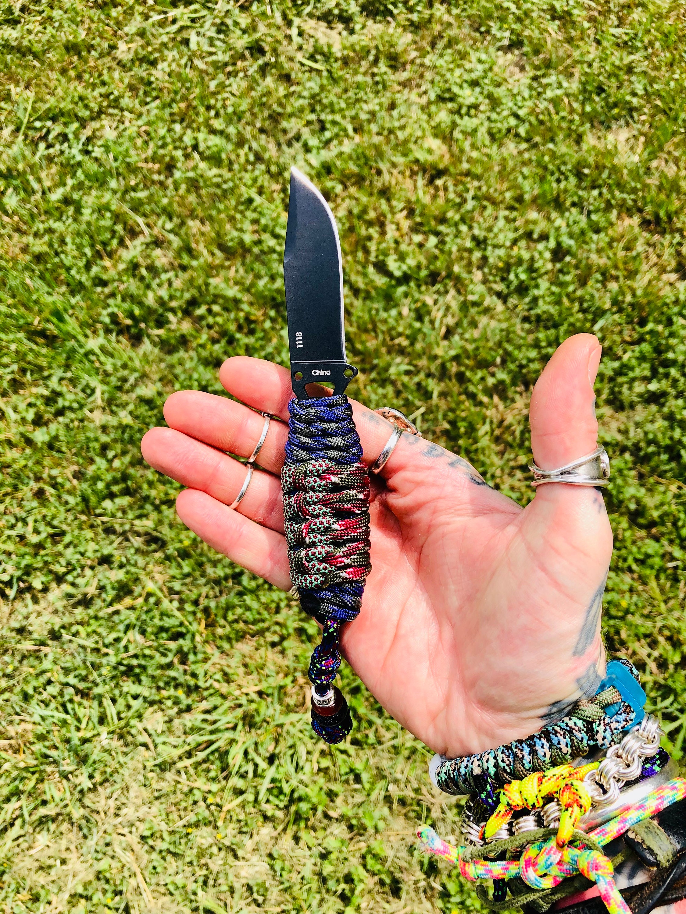 550 Paracord Wrapped Skeleton Knife Pack Knife for Hunting, Hiking