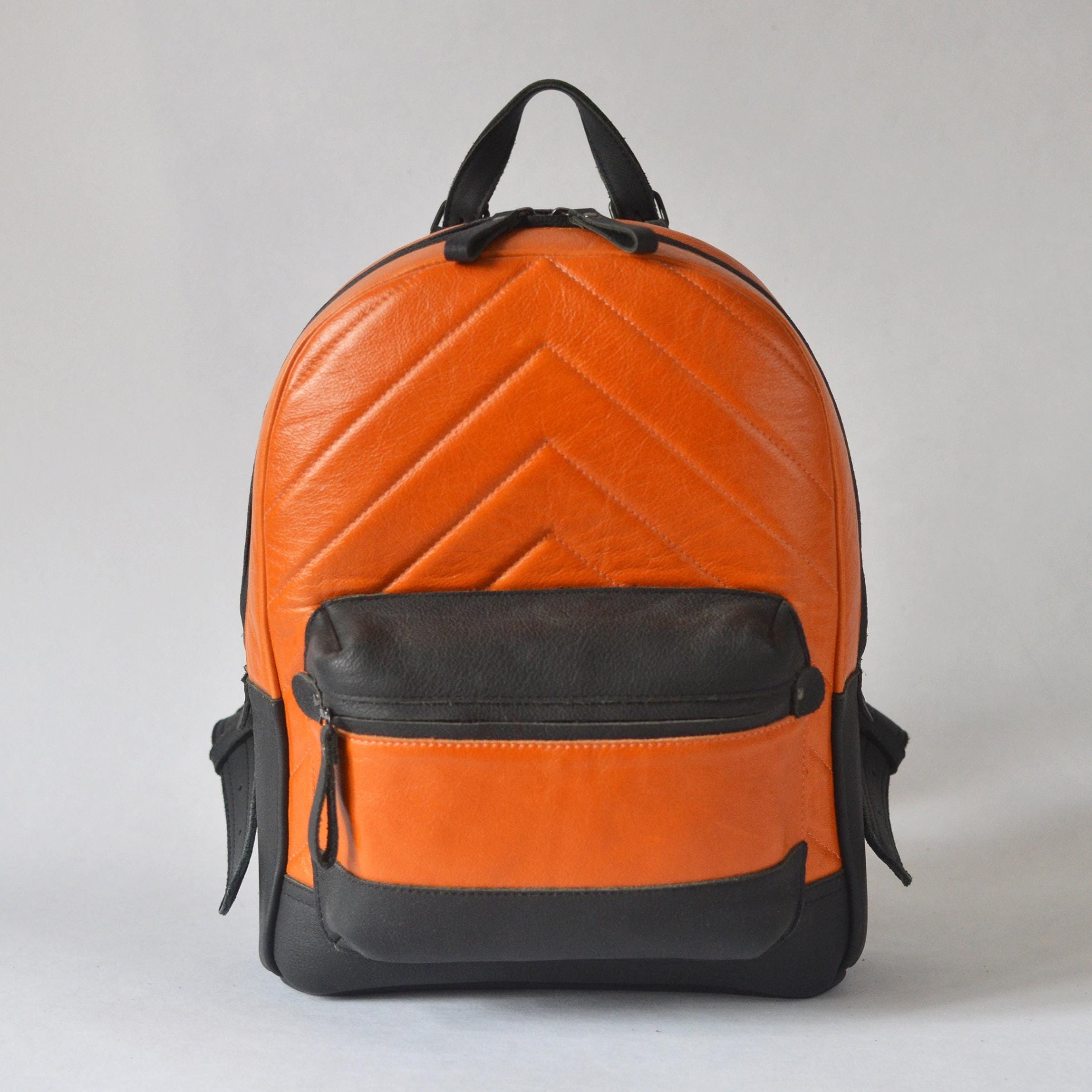 Women’s Orange Leather Backpack - Classic Top-Handle Daypack Women`s Crazy Horse Leather Backpack City - Red | olpr USA main image 3