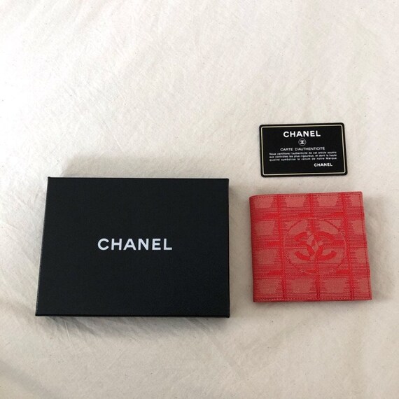 CHANEL Classic Jacquard Red Short-Wallet