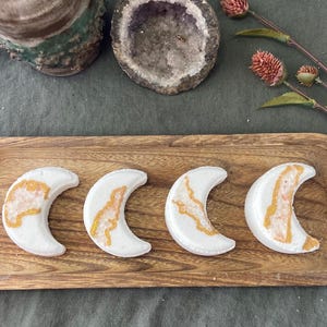 Rose Quartz Crystal Bath Bomb, Moon Bath Bomb, Witchy Bath Bomb, Witchy Gift, Crescent Moon Bath Bomb, All Natural Bath Bomb, Rose Quartz
