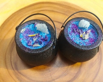 Blue Siren's Song Mermaid Cauldron Vegan Herbal Bath Bomb