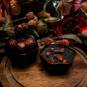 Persephone Candle, Pomegranate Candle, Pomegranate Decor, Persephone Ritual, Persephone and Hades, Crystal Candle, Dark Goddess Ritual