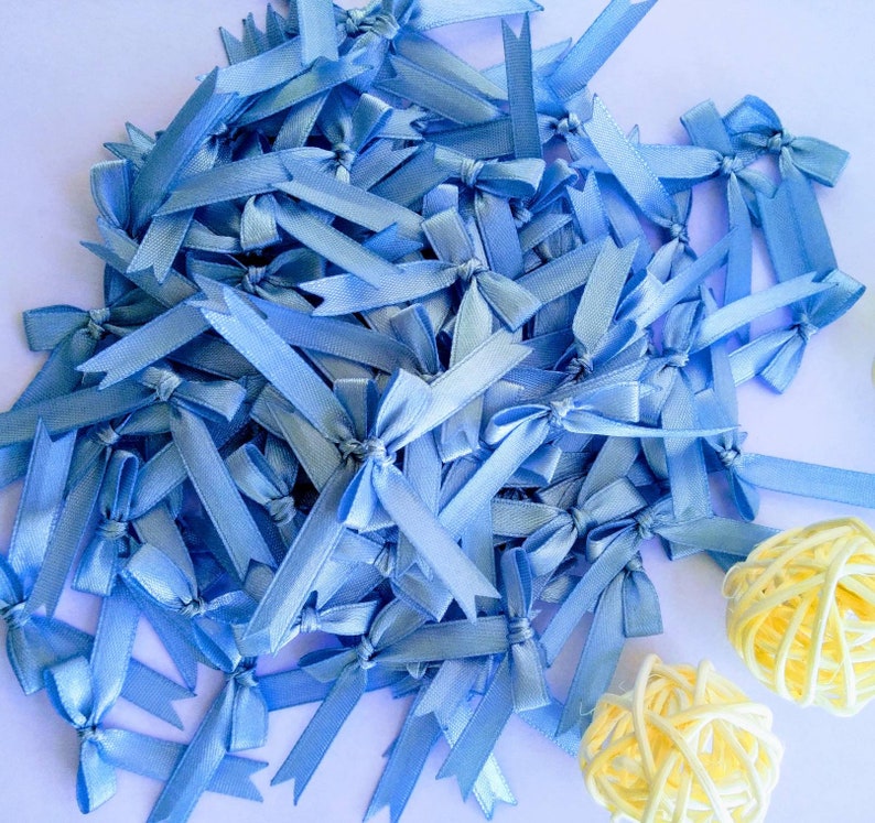 pretied ribbon