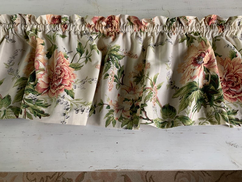 English Country Cottage Floral Valance In Gray Cream Peach Etsy