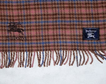 BURBERRY Vintage 90s Adults' 100% Pure Wool Scarve. Size Cm 116x74
