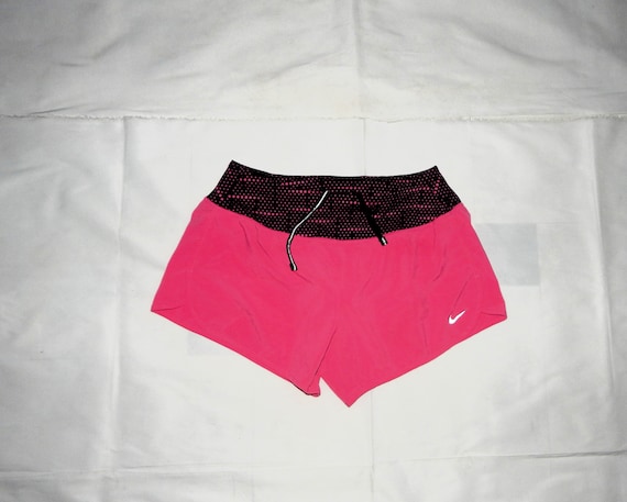 nike throwback shorts pink