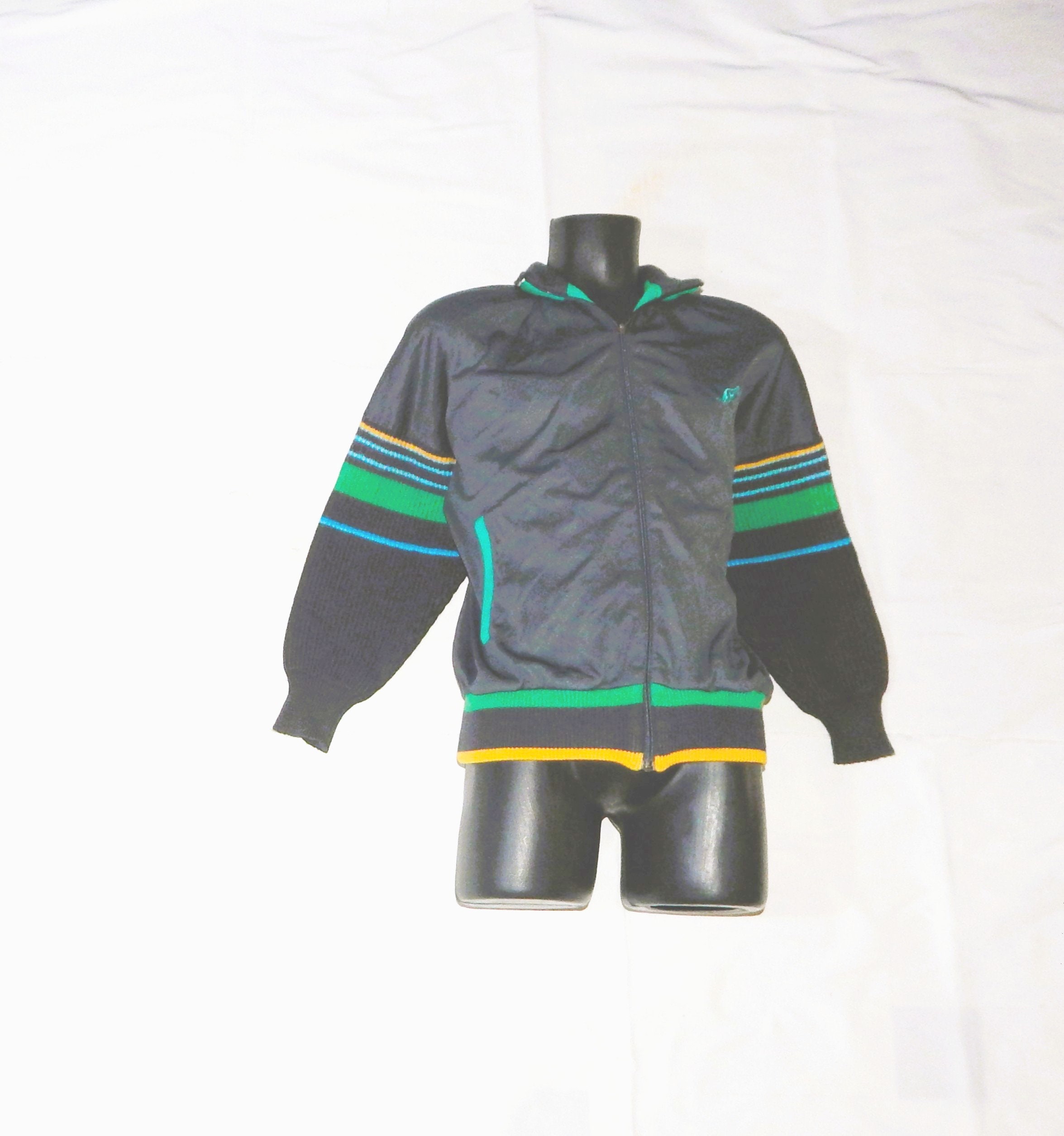 Australian by L'alpina Rare Vintage Late 80s to 90s Adults Tennis