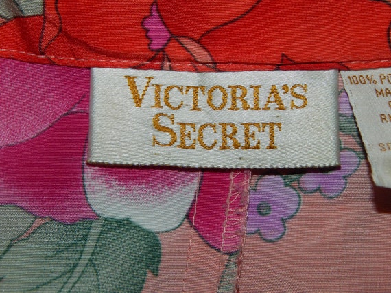 Vintage 2000s Victoria’s Secret peace shorts