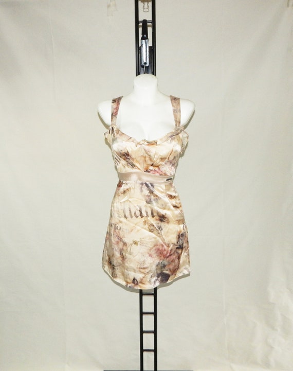 JOHN GALLIANO Vintage 90s 2000s Made in Italy High Class Amazing Rare Women s Silk Floral Short Dress. S Slim Fit Multicolours Etsy Canada