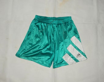 ADIDAS Vintage 90er Jahre Fußball-Fußball-Shorts für Erwachsene. Etikettengröße: It 7, D 7, F 46. Grün/Weiß