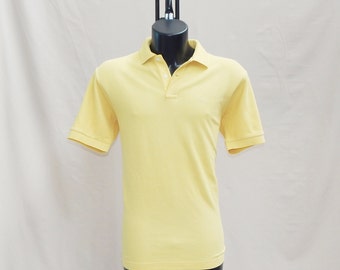FILA Vintage 90er Jahre Ausgezeichnetes Herren Tennis Kurzärmeliges Poloshirt. LabelGröße: US M, D 50, I 50. Gelb