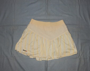 Ellesse, jupes blanches de tennis pour adultes vintage des années 80, fabriquées en Italie. Taille de l'étiquette : IT42, D 40, F 38, UK/US M, multicolore