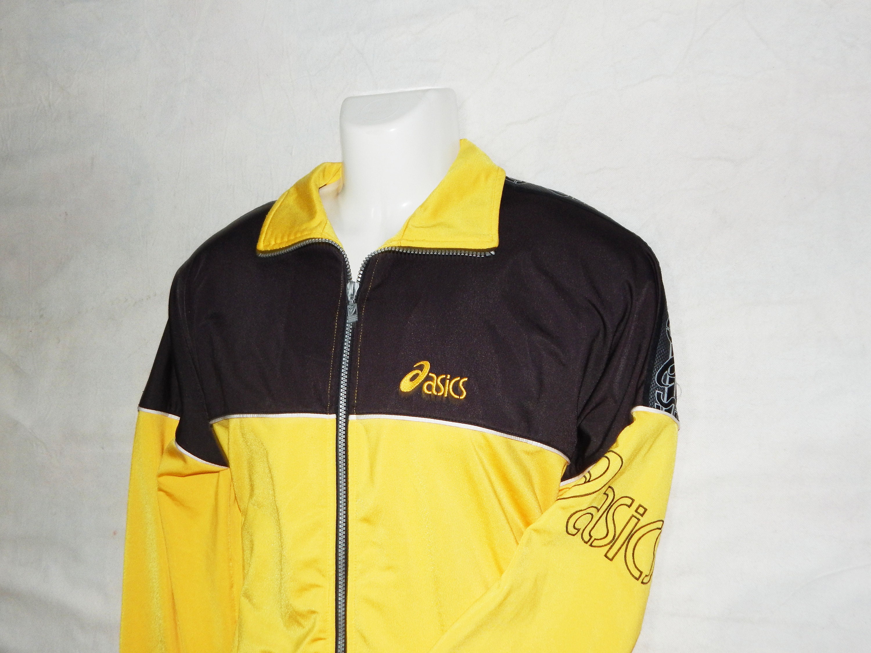 Asics Vintage 90s Adult's Rare Training Tracksuit Top Jacket .size