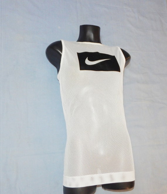 トップス 90s 00s NIKE reflective mesh nylon vest 2000 Nike Urban Asymmetric velcro vest – insidetag
