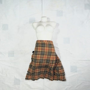 Burberry inspired skirt deals