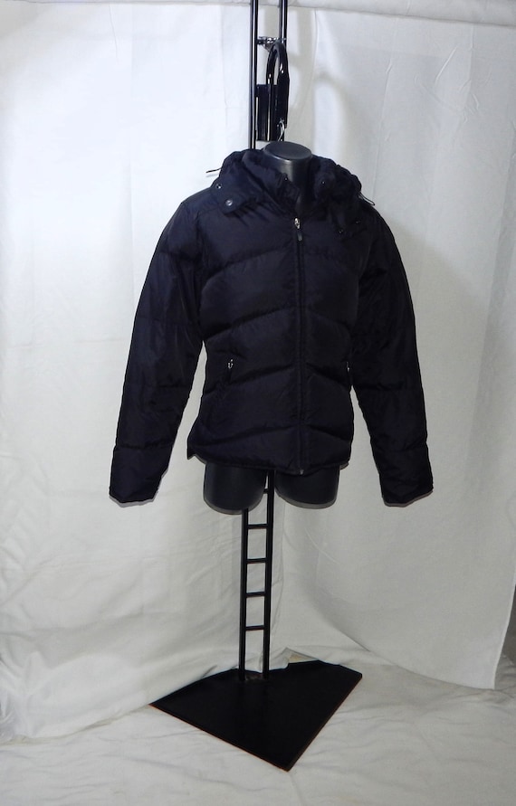 FILA Vintage 90s / 2000s Men's Excellent Down Duck Short Feather