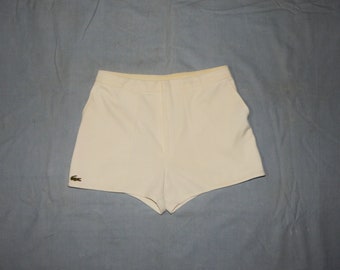 LACOSTE Vintage 70er bis 80er Jahre Seltene Made in France Erwachsene Tennis Sport Shorts. Gr. 4 , L. Weiss