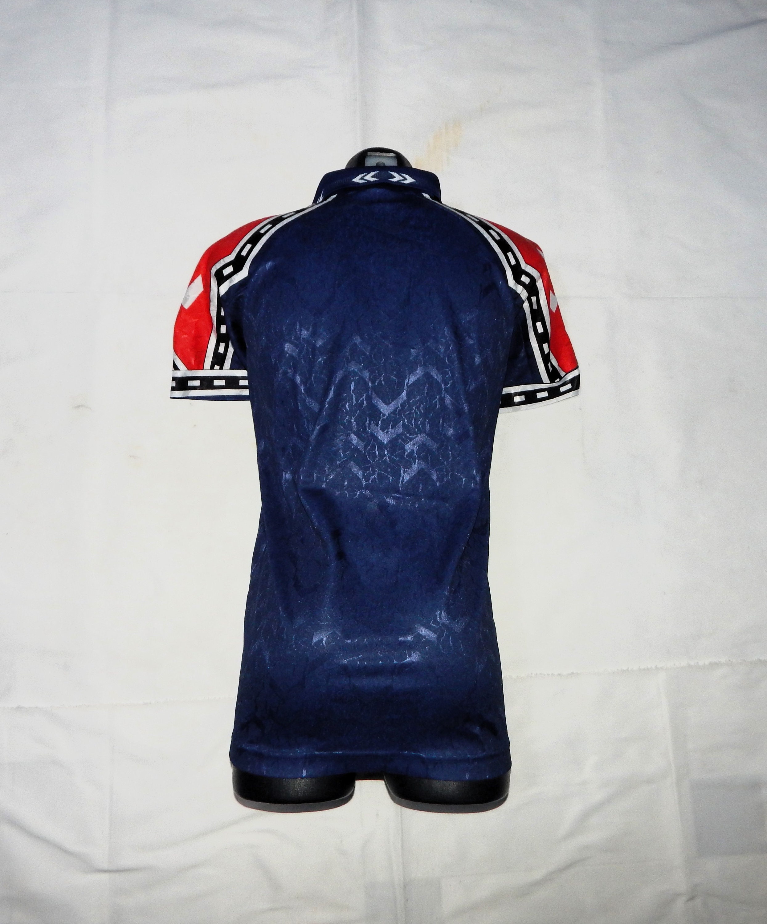 HUMMEL Vintage 90s Trefoil Rare Unworn Excellent Adults Football Short Sleeve Jersey Shirt. Size XL, Blue, White, Red - Etsy HUMMEL Vintage 90s Trefoil Rare Unworn Excellent Adults Football Short Sleeve Jersey Shirt. Size XL, Blue, White, Red - Etsy