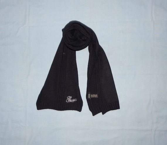 GUESS Vintage 2000s Women s Cashmere Wool Blend Rare Exclusive Scarve. Size Cm 205x25 Etsy Canada