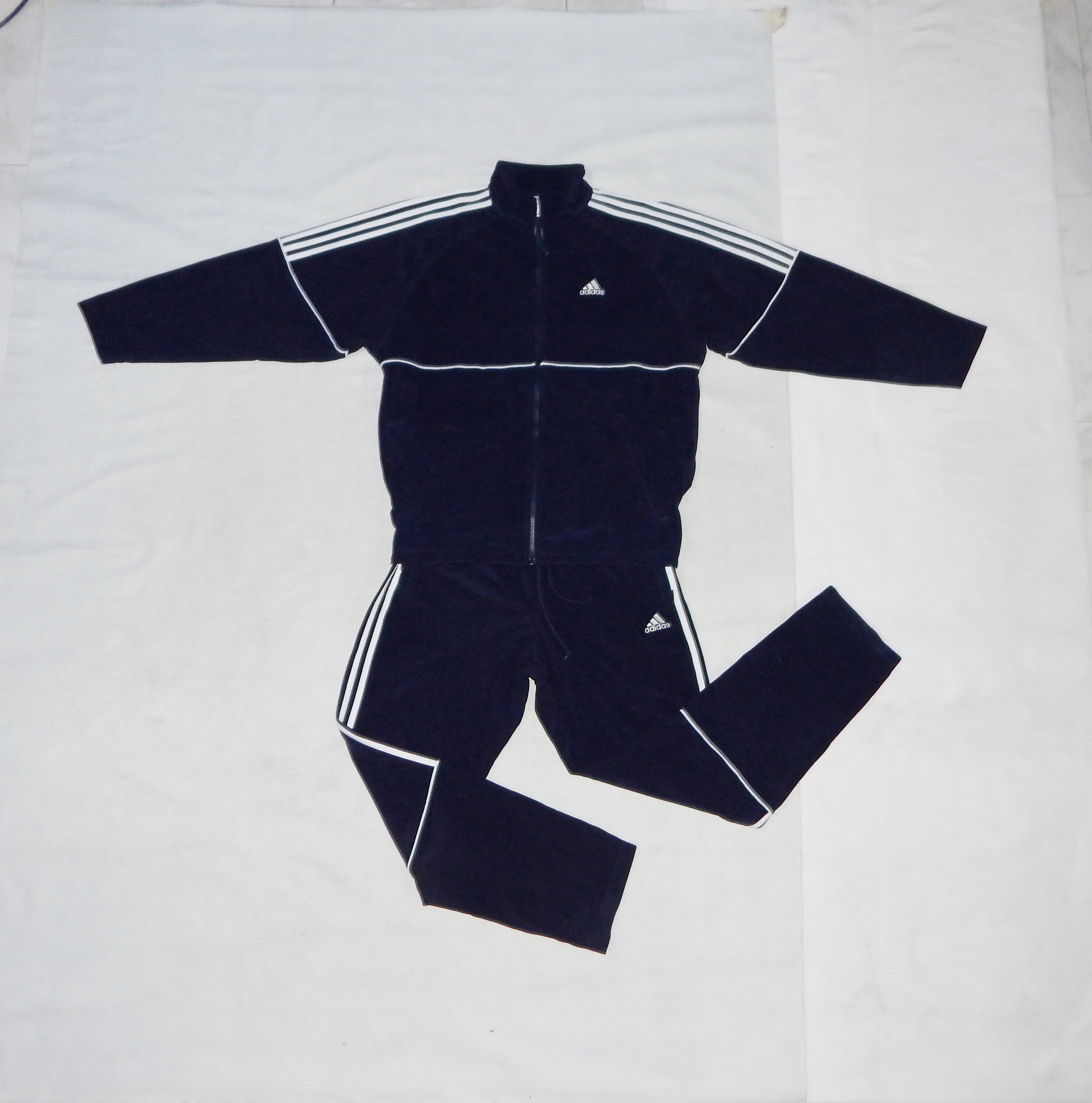 2000s adidas tracksuit