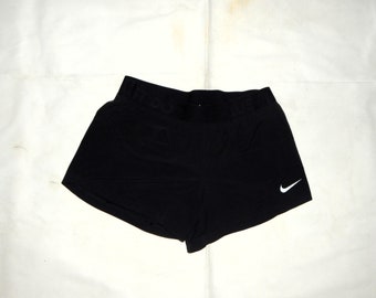 Pantalones cortos deportivos para correr para adultos NIKE Vintage 2000s Dri-fit Alta tecnología. Tamaño de etiqueta: S. Negro