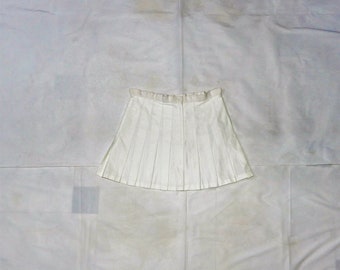 FILA Vintage 90s Rare Women's Tennis White Skirt. Size D 38, Uk 10, US 8, IT 44, White