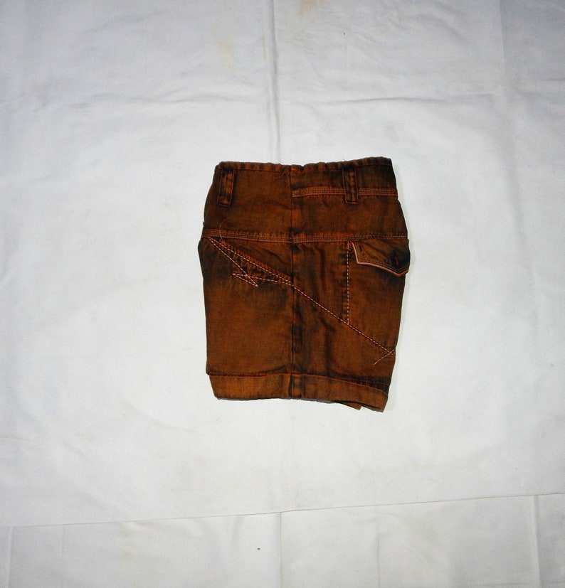 MARITHE' FRANCOIS GIRBAUD Vintage 90s/2000S Women's Fashionable Linen Carpenter Cargo checked Shorts. Label Size: 30. Brown/orange image 6