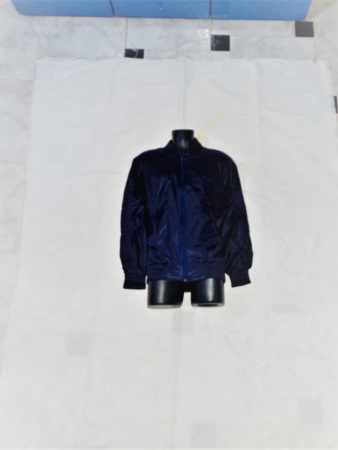 Veste Bombers Adidas Vintage - Taille S - Couleur Bleu Et Crème - Très Bon état (Deadstock)