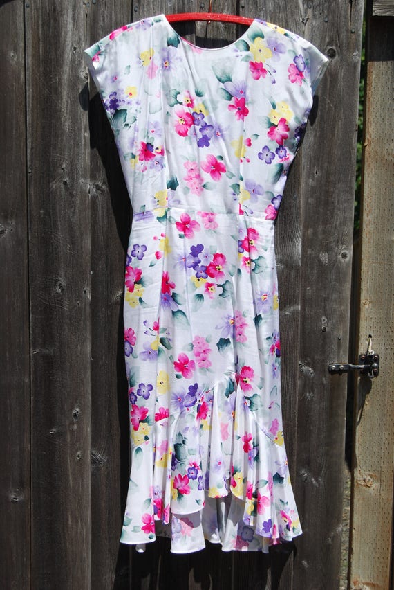 80s does 50s Flirty Wiggle Dress