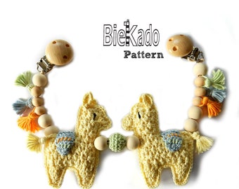 Crochet pattern mini llama / Alpaca for Stroller toy or mobile