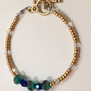 Green and Gold Color Bead Bracelet - Bead Bracelet - Gold Color Bead Bracelet -