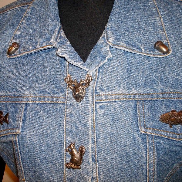 Veste en jean vintage des années 90 Incroyable boutons figuratifs 3D Cerf écureuil poisson loup renard taille L