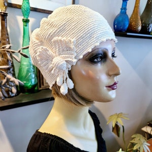 Vintage Flapper 1920s Exquisite Quality Cotton, Crochet Beanie/Cloche Hat, Size 22.&quot;/23.5&quot; by Berti Borrell, Sz L/Xl