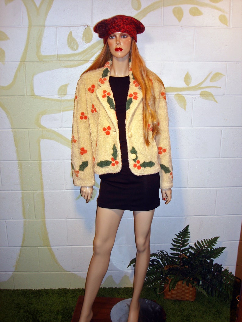 Vintage Chenille Bedspread Jacket Coat Caridigan Christmas Holiday Wreath Motif Bohemian Retro Chic SML