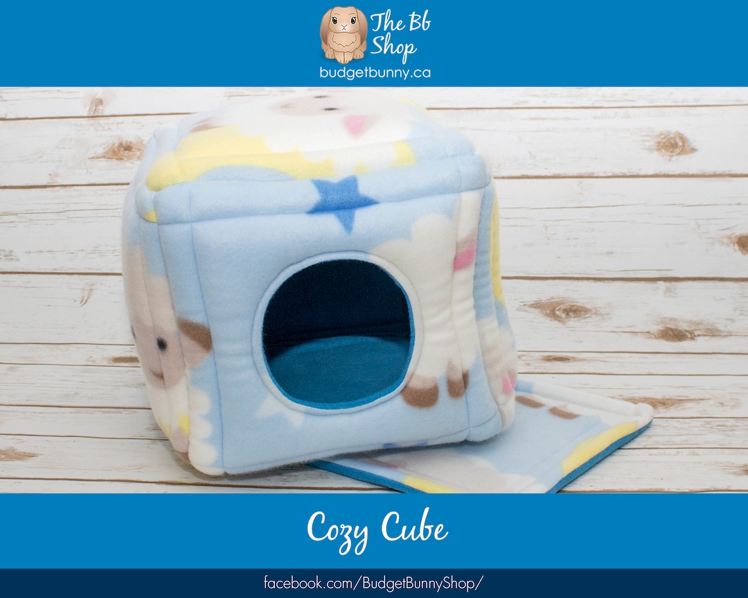 Guinea Pig Fleece Cube Hidey House With Potty Pad for Hedgehogs, Small