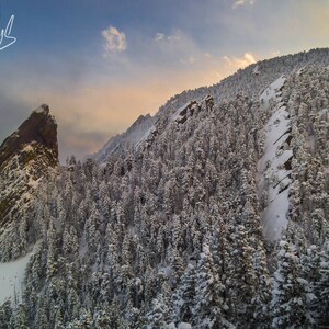 Frischschnee auf den Flatirons in Boulder, Colorado - 4 Standard-Bildgrößen - digitaler Download