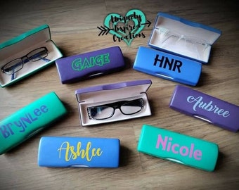 Personalized Eyeglass Case, Personalized gift for Women, Men or Kids! Personalized case with name, nickname, word. Hard shell eyeglass case