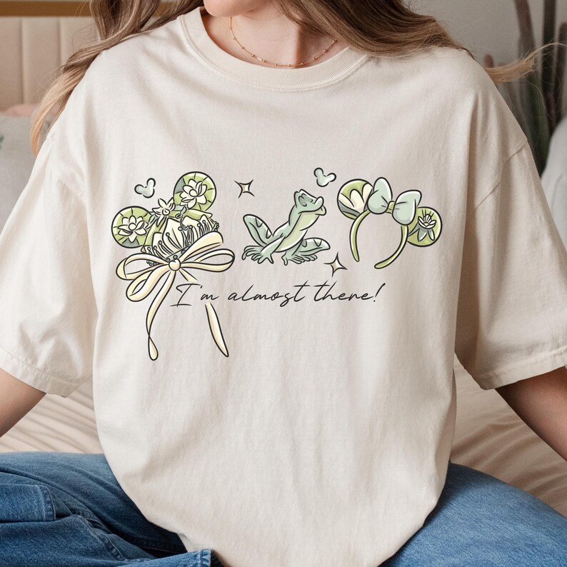 Comfort Color® Disney Princess Shirt Disneyworld Shirt Cinderella Belle Rapunzel Ariel Snow White Jasmine Disney Trip Birthday 00971 Bild 5