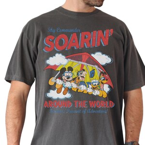 Comfort Color® Mickey and Friend Soarin' Around The World Shirt Epcot Disney Washed Tee Walt Disney World Trip Disney Ride Epcot 001005 Bild 8