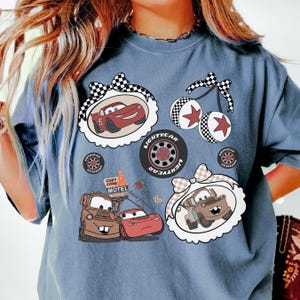 Comfort Color® Disney Lightning McQueen & Tow Mater my best friend Shirt Disney Cars Shirt Disney Pixar Character Disneyland Trip tee 001009 画像 3