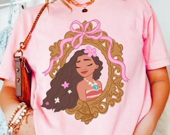 Comfort Color® Disney Moana Hei Girl Hei Shirt Floral Hei Hei tee Princess Moana WDW Disneyland Girls Trip Shirt Disney Trip Shirt 00834