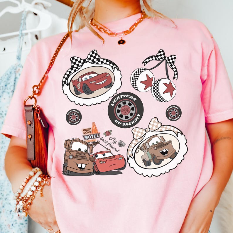 Comfort Color® Disney Lightning McQueen & Tow Mater my best friend Shirt Disney Cars Shirt Disney Pixar Character Disneyland Trip tee 001009 画像 1
