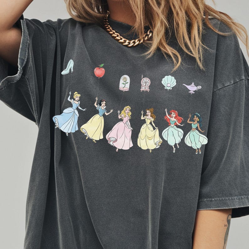 Comfort Color® Vintage Princess with Balloons Shirt Disney Cinderella Belle Rapunzel Ariel Jasmine Snow White tee Disney Trip Sweat 001087 image 4