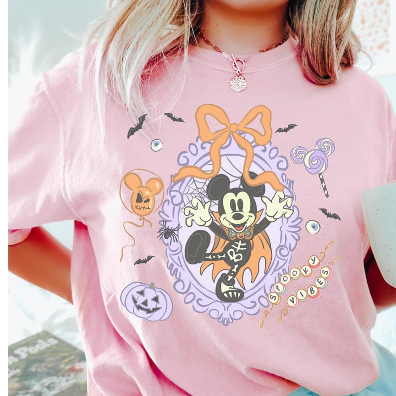 Comfort Color® Disney Mickey Ghost Shirt, Disneyland Halloween Shirt, Disney Mickey Halloween, Coquette Bow Mickey Halloween shirt 00910 Bild 6