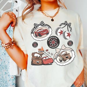 Comfort Color® Disney Lightning McQueen & Tow Mater my best friend Shirt Disney Cars Shirt Disney Pixar Character Disneyland Trip tee 001009 画像 6