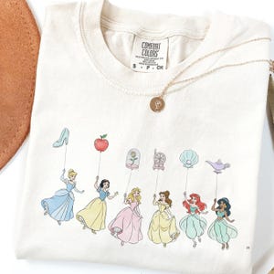 Comfort Color® Vintage Princess with Balloons Shirt Disney Cinderella Belle Rapunzel Ariel Jasmine Snow White tee Disney Trip Sweat 001087 image 1