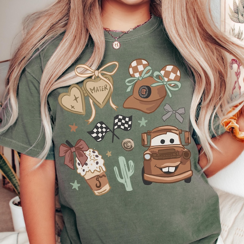 Camiseta Comfort Color® Disney Tow Mater Coquette Bow para Halloween, camiseta de otoño de Lightning McQueen, camiseta de viaje a Disney Doc Hudson, camiseta de viaje a Disney 00931 imagen 9