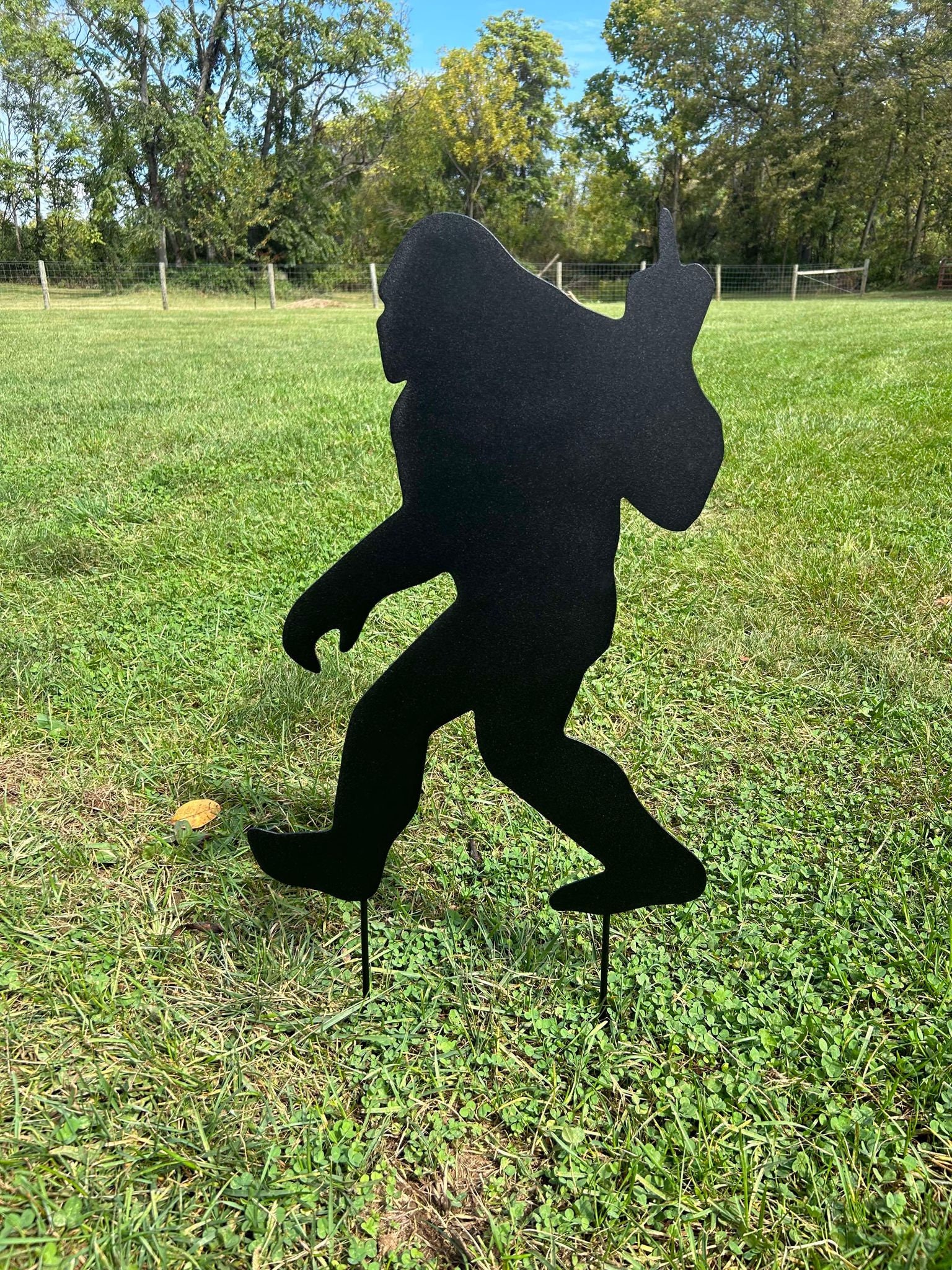 APOS TOYS 蓄光 グリーン Bigfoot ビッグフット Mubnub ビッグフット