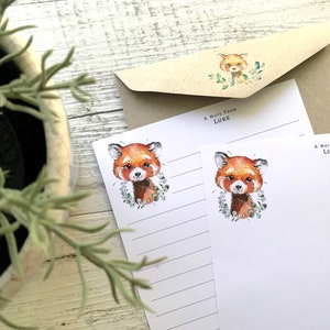 Personalisiertes Briefpapier Set - ROTER PANDA - 20er Set - Penpal Set - Personalisiertes Briefpapier mit optionaler Geschenk Aufbewahrungsbox